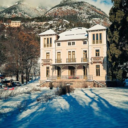 Villa Sequoia, Maison D'Hote A Jausiers Exterior foto